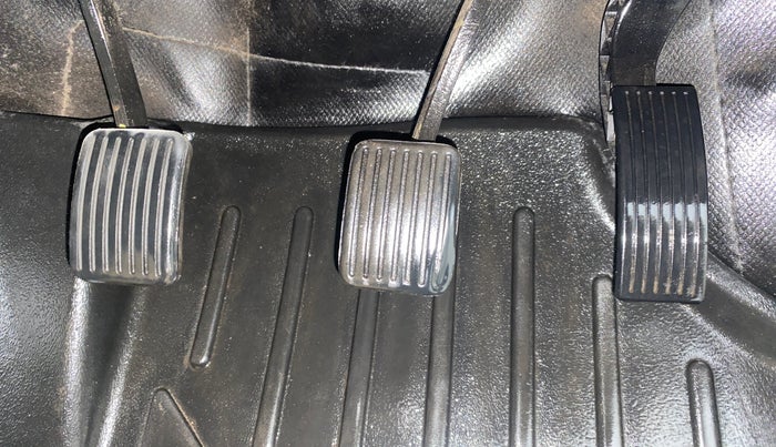 2024 Hyundai EXTER SX 1.2 MT Hy-CNG Duo , CNG, Manual, 28,822 km, Pedals