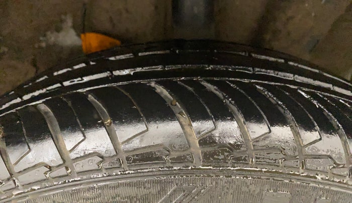 2024 Hyundai EXTER SX 1.2 MT Hy-CNG Duo , CNG, Manual, 28,822 km, Left Rear Tyre Tread