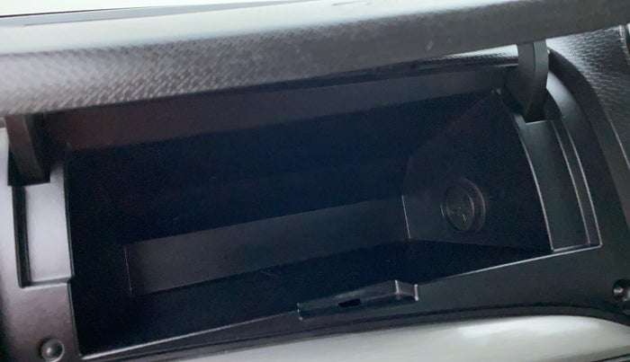 2019 Maruti Vitara Brezza ZDI PLUS, Diesel, Manual, 58,390 km, Cooled Glove Box