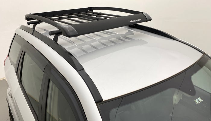 2017 Mahindra XUV500 W6 4X2, Diesel, Manual, 77,254 km, Roof