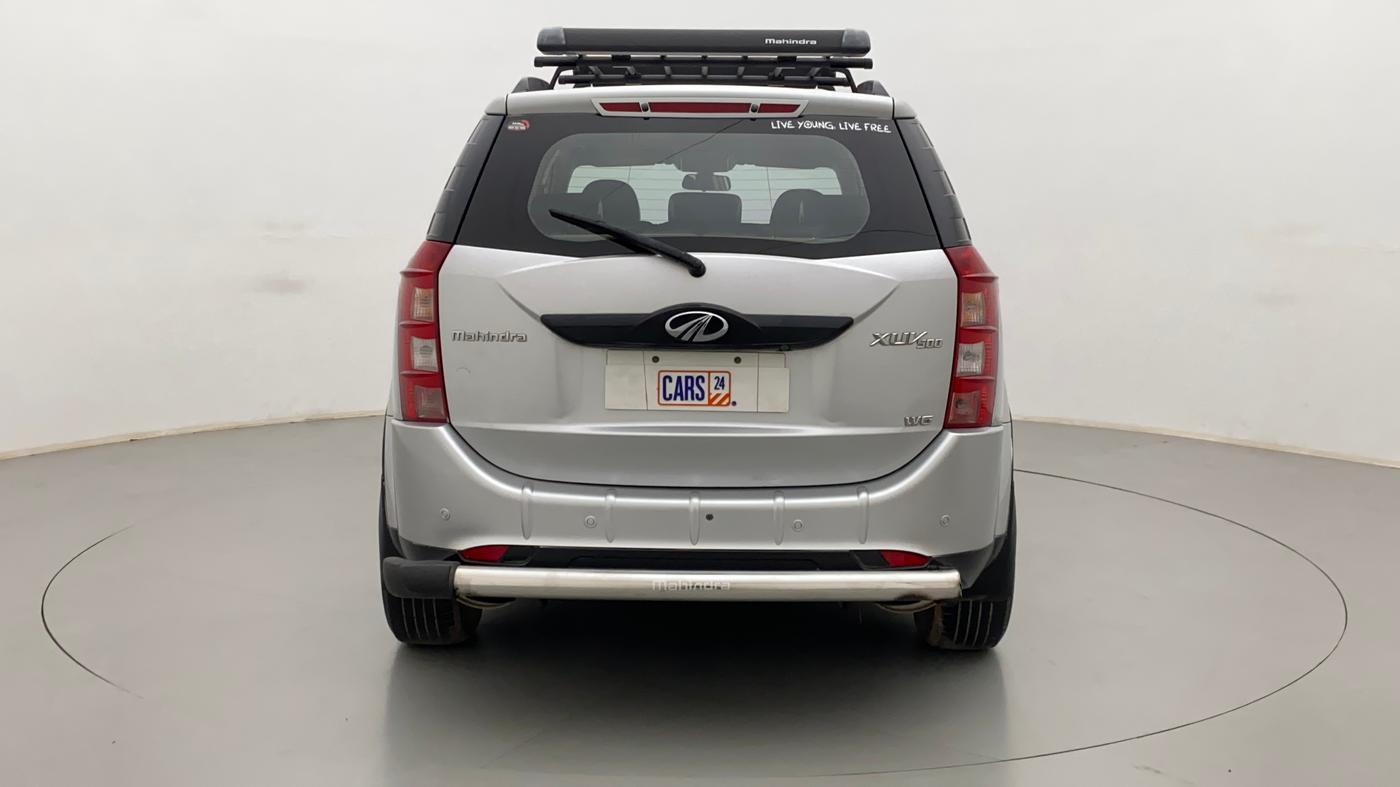 2017 Mahindra XUV500 W6 4X2, Diesel, Manual, 77,254 km, Back/Rear