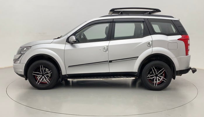 2017 Mahindra XUV500 W6 4X2, Diesel, Manual, 77,254 km, Left Side