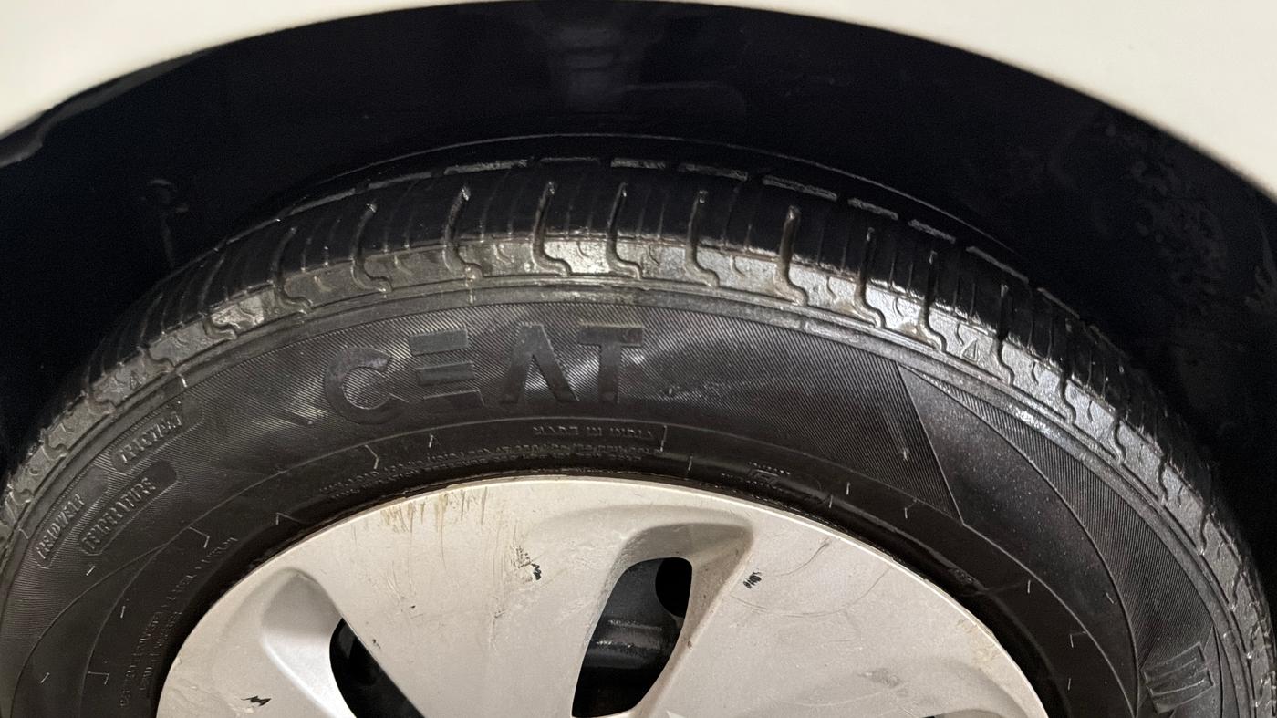 2018 Maruti Celerio VXI, Petrol, Manual, 66,296 km, Left Front Tyre Tread