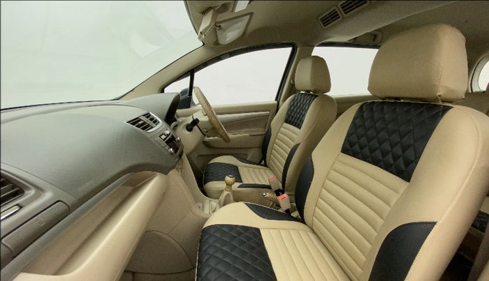 2014 Maruti Ertiga ZDI, Diesel, Manual, 64,384 km, Right Side Front Door Cabin
