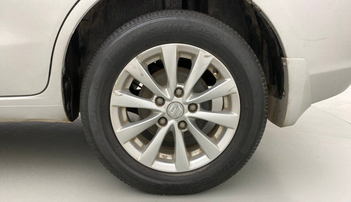 2014 Maruti Ertiga ZDI, Diesel, Manual, 64,384 km, Left Rear Wheel
