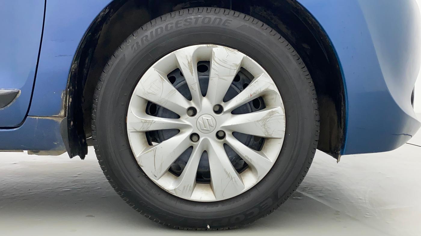 2015 Maruti Baleno DELTA 1.2 K12, Petrol, Manual, 73,912 km, Right Front Wheel