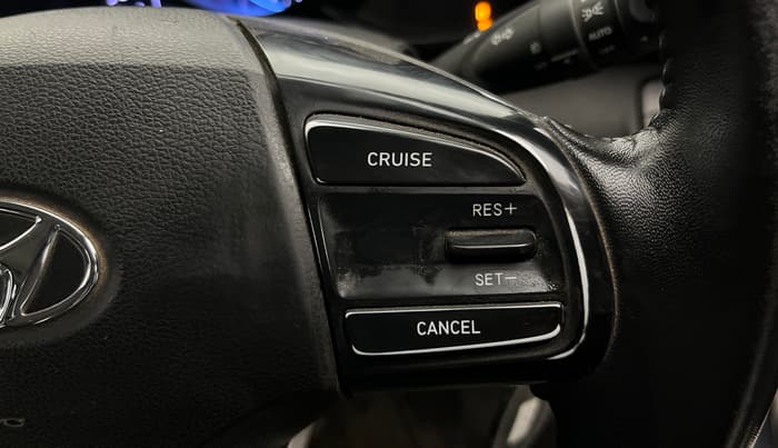 2022 Hyundai VENUE SX 1.5 CRDI, Diesel, Manual, 93,873 km, Adaptive Cruise Control