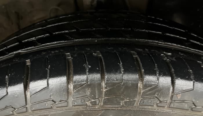2022 Hyundai VENUE SX 1.5 CRDI, Diesel, Manual, 93,873 km, Right Front Tyre Tread