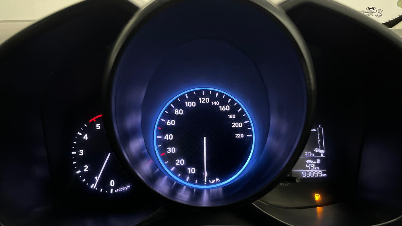 2022 Hyundai VENUE SX 1.5 CRDI, Diesel, Manual, 93,873 km, Odometer Image