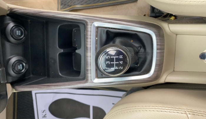 2023 Maruti Dzire VXI, Petrol, Manual, 40,669 km, Gear Lever
