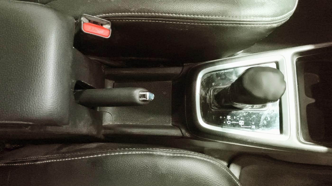 2019 Maruti Swift ZXI AMT, Petrol, Automatic, 28,763 km, Gear Lever