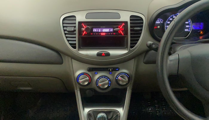 2016 Hyundai i10 MAGNA 1.1, Petrol, Manual, 49,598 km, Air Conditioner