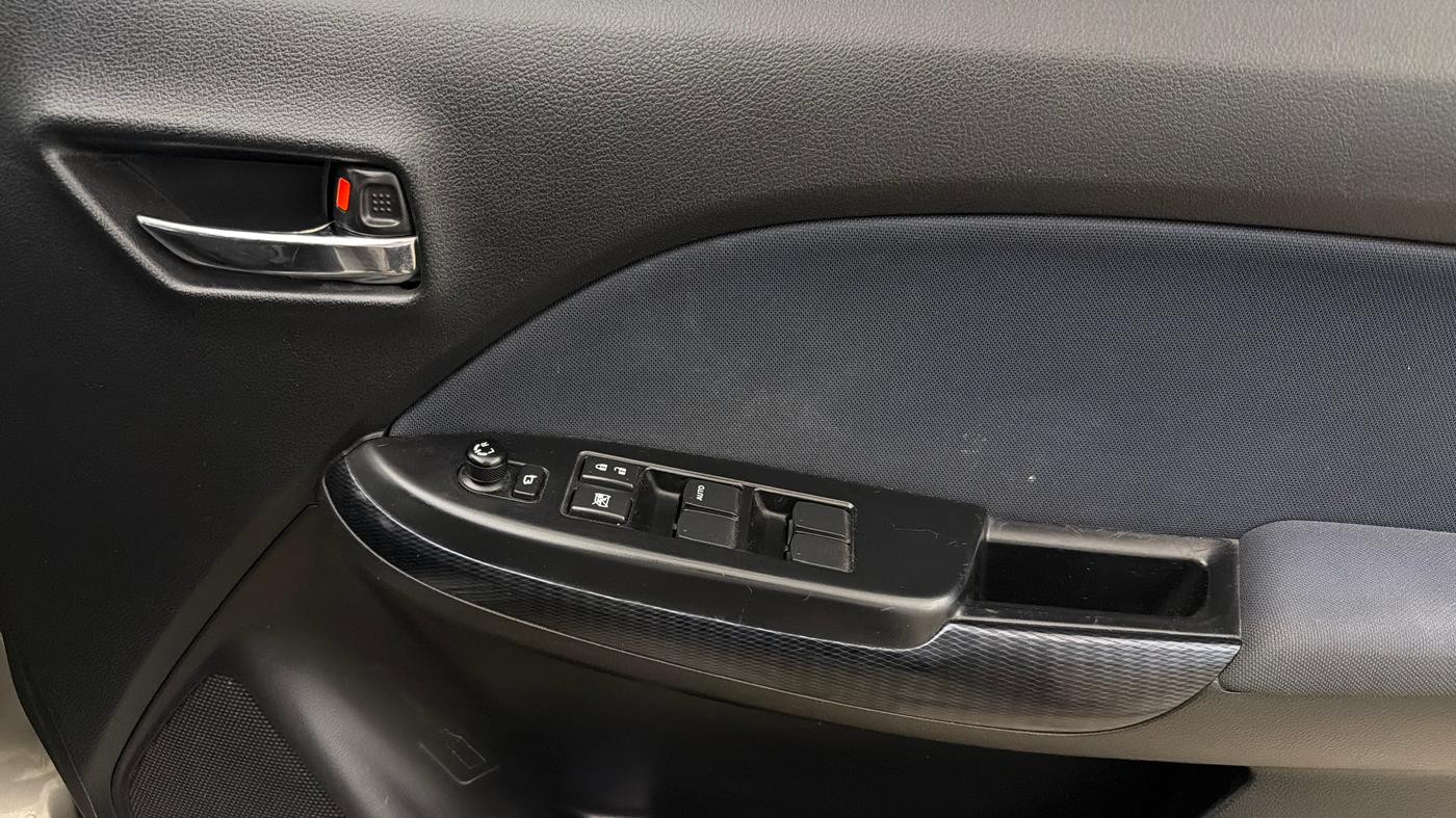 2021 Toyota Glanza G, Petrol, Manual, 81,095 km, Driver Side Door Panels Control
