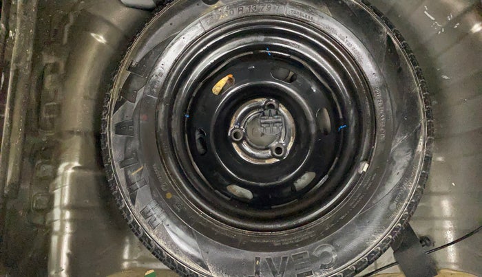 2016 Renault Kwid RXT 0.8, Petrol, Manual, 31,384 km, Spare Tyre