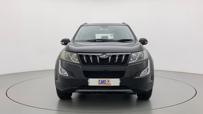2017 Mahindra XUV500 W10, Diesel, Manual, 73,089 km, Front