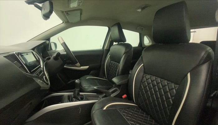 2015 Maruti Baleno ALPHA DIESEL 1.3, Diesel, Manual, 59,958 km, Right Side Front Door Cabin