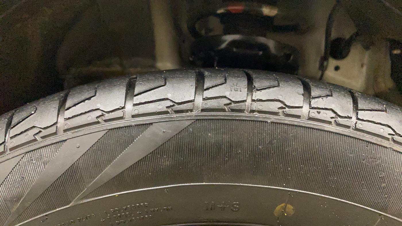 2023 Hyundai Creta SX (O) IVT 1.5 PETROL, Petrol, Automatic, 31,183 km, Left Front Tyre Tread