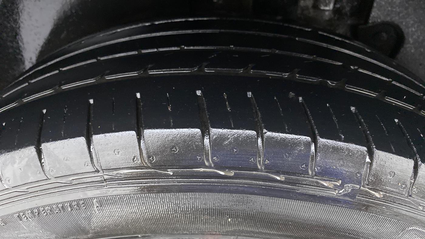 2019 KIA SELTOS GTX 1.4 GDI AT PETROL, Petrol, Automatic, 61,457 km, Left Rear Tyre Tread