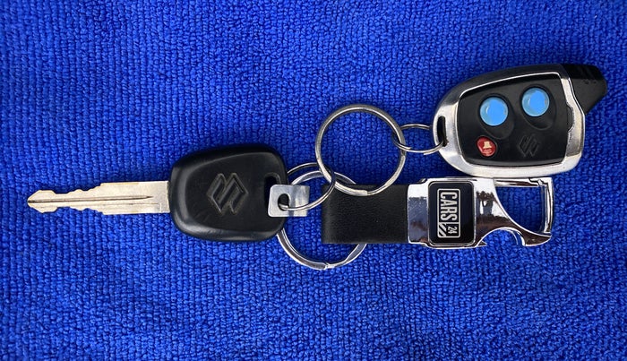 2018 Maruti Alto K10 VXI, Petrol, Manual, 31,997 km, Key Close Up
