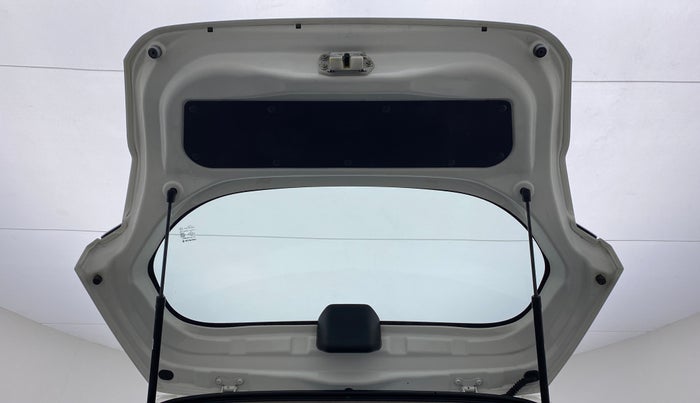 2018 Maruti Alto K10 VXI, Petrol, Manual, 31,997 km, Boot Door Open