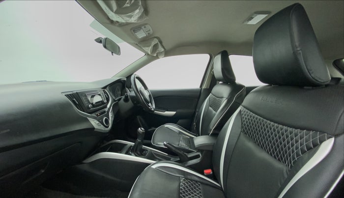 2016 Maruti Baleno DELTA PETROL 1.2, Petrol, Manual, 67,985 km, Right Side Front Door Cabin
