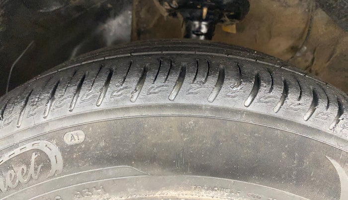 2023 KIA SONET HTK PLUS 1.0 IMT, Petrol, Manual, 96,784 km, Left Front Tyre Tread