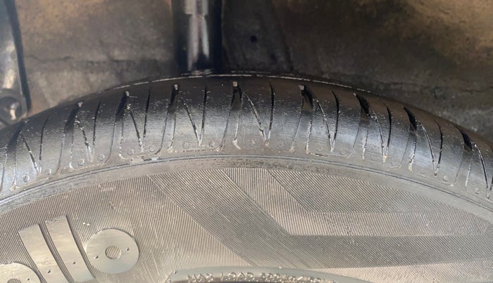 2023 KIA SONET HTK PLUS 1.0 IMT, Petrol, Manual, 96,784 km, Right Rear Tyre Tread