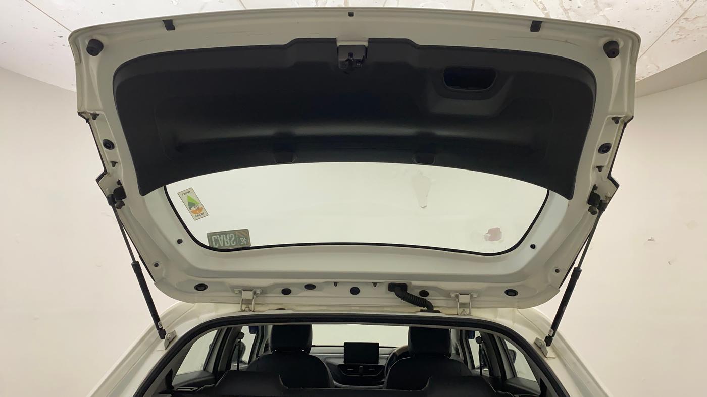 2021 Tata ALTROZ XE PETROL, Petrol, Manual, 17,013 km, Boot Door Open