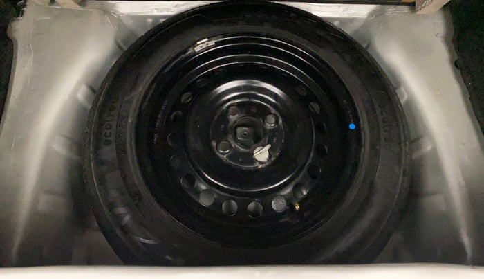 2019 Maruti S PRESSO VXI+, Petrol, Manual, 33,398 km, Dicky (Boot door) - Tool missing