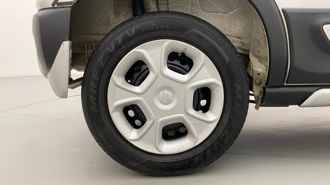 2019 Maruti S PRESSO VXI+, Petrol, Manual, 33,398 km, Right Rear Wheel