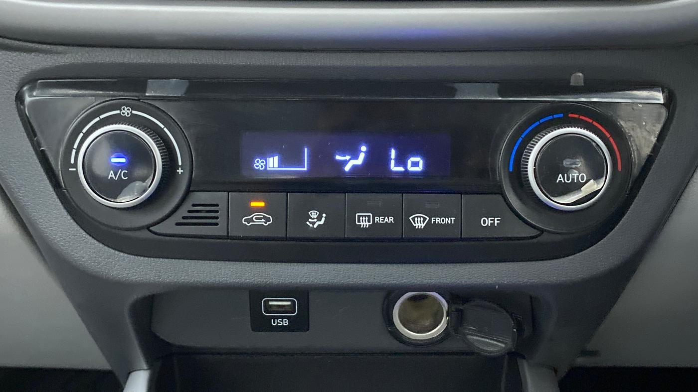 2021 Hyundai GRAND I10 NIOS SPORTZ U2 AMT 1.2 CRDI, Diesel, Automatic, 44,001 km, Automatic Climate Control