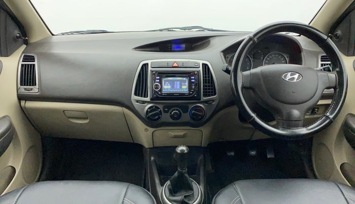 2012 Hyundai i20 MAGNA 1.2, CNG, Manual, 94,262 km, Dashboard