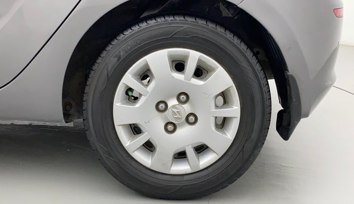 2012 Hyundai i20 MAGNA 1.2, CNG, Manual, 94,262 km, Left Rear Wheel