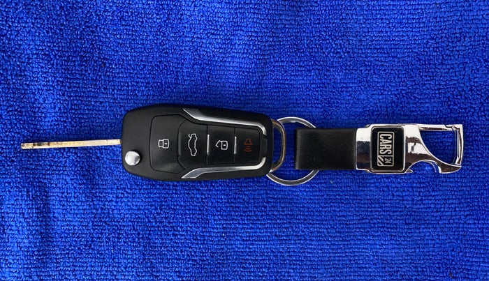 2012 Hyundai i20 MAGNA 1.2, CNG, Manual, 94,262 km, Key Close Up
