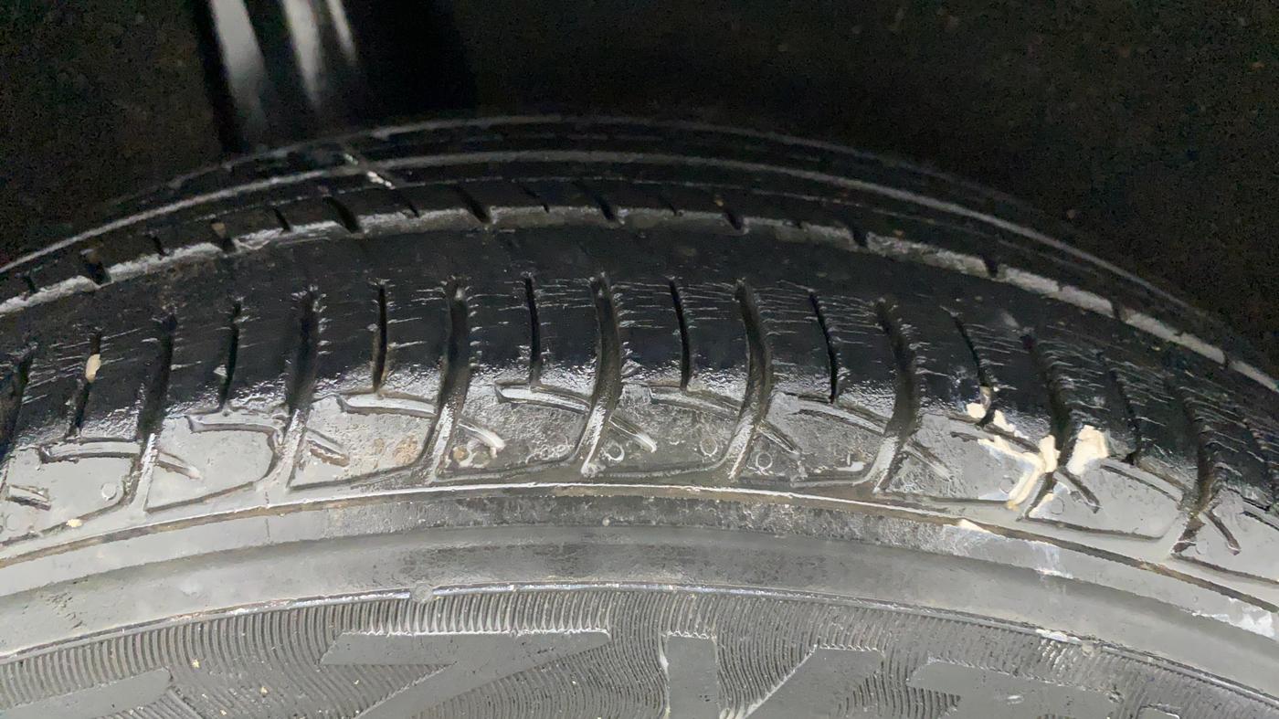2018 Maruti Baleno DELTA PETROL 1.2, Petrol, Manual, 29,984 km, Right Rear Tyre Tread