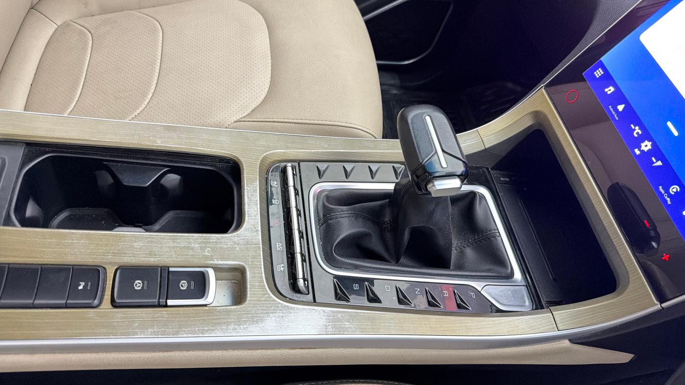 2023 MG HECTOR SHARP PRO 1.5 PETROL TURBO CVT PETROL, Petrol, Automatic, 53,128 km, Gear Lever