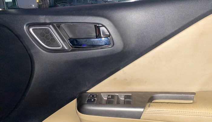 2018 Honda City 1.5L I-VTEC ZX CVT, Petrol, Automatic, 73,203 km, Driver Side Door Panels Control