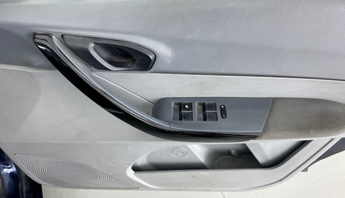2021 Tata TIGOR XZ PETROL, Petrol, Manual, 39,895 km, Driver Side Door Panels Control