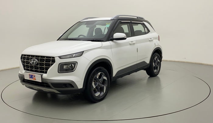 2022 Hyundai VENUE SX 1.5 CRDI, Diesel, Manual, 21,649 km, Left Front Diagonal