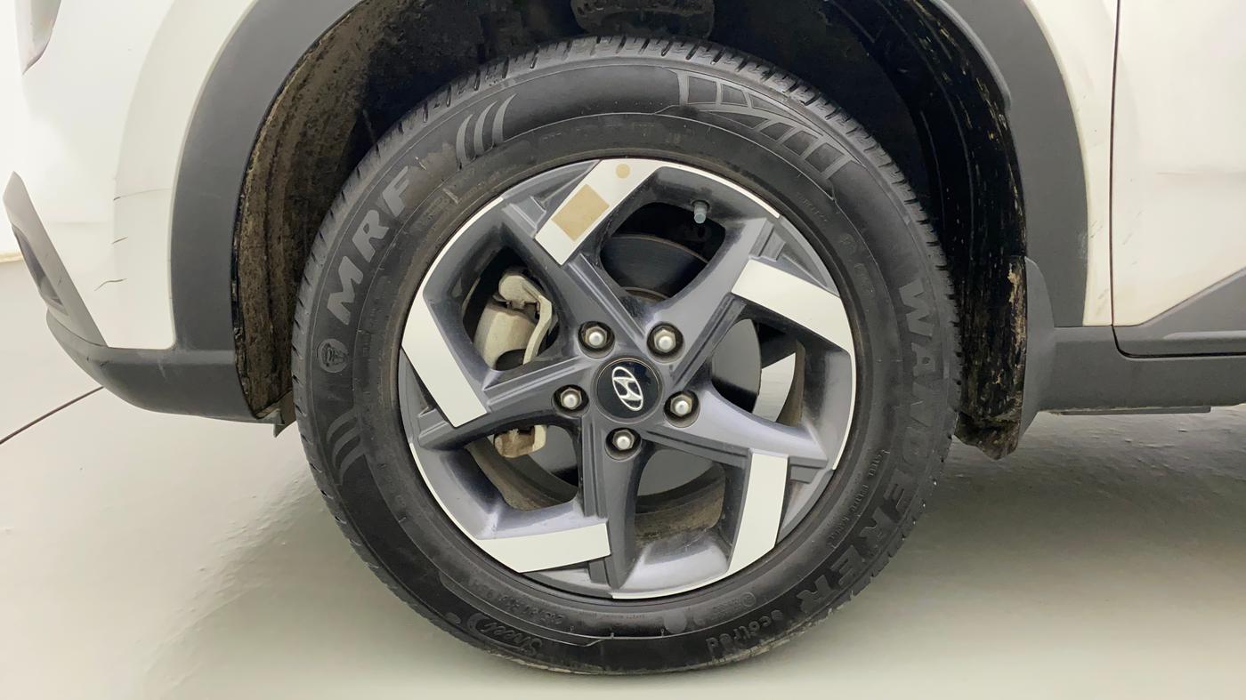 2022 Hyundai VENUE SX 1.5 CRDI, Diesel, Manual, 21,649 km, Left Front Wheel