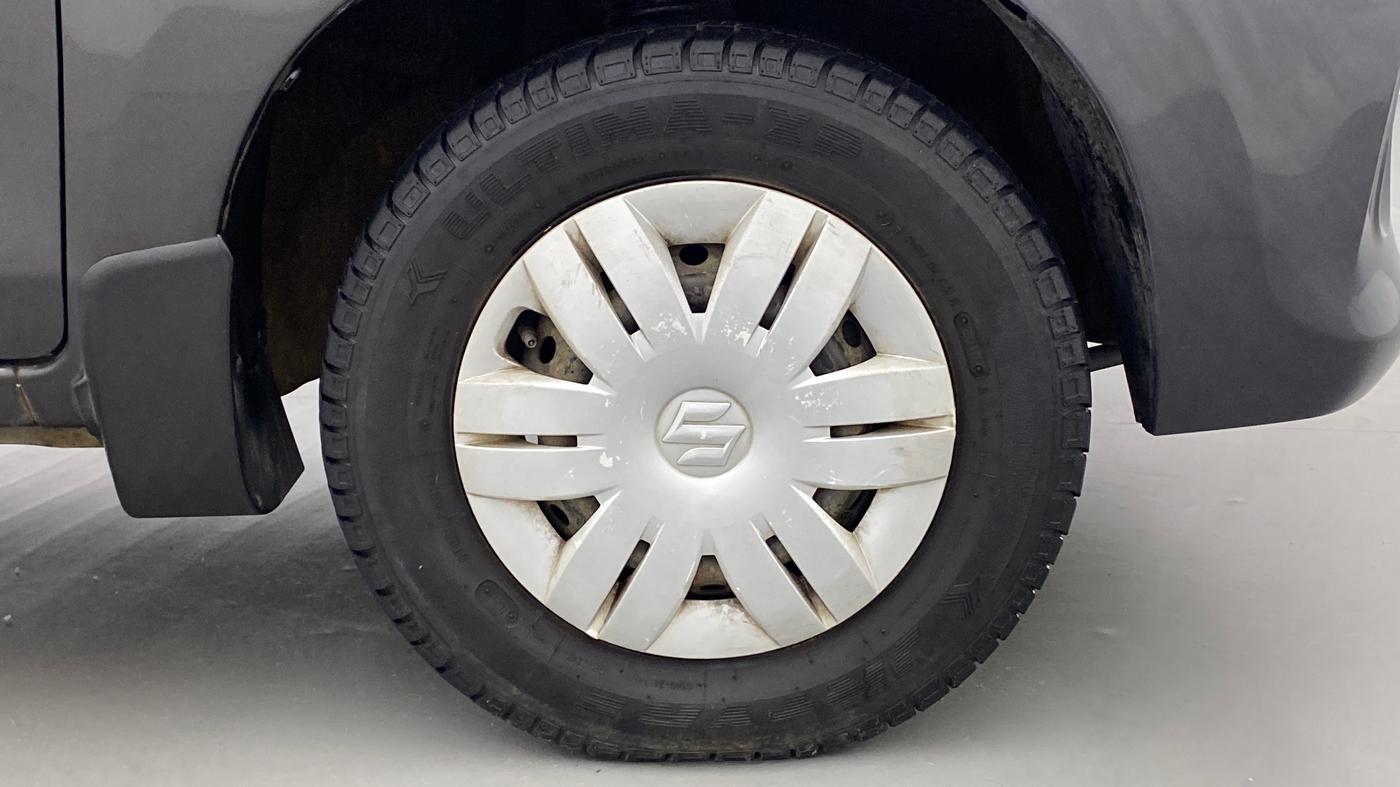 2018 Maruti Alto 800 LXI O, Petrol, Manual, 41,796 km, Right Front Wheel