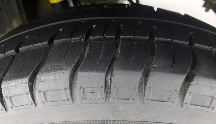 2018 Maruti Alto 800 LXI O, Petrol, Manual, 41,796 km, Left Rear Tyre Tread