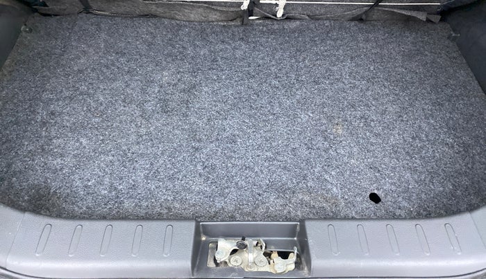 2018 Maruti Alto 800 LXI O, Petrol, Manual, 41,796 km, Boot Inside