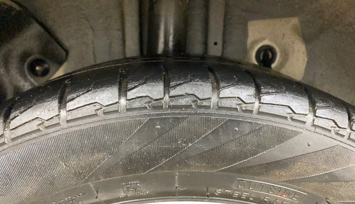 2016 Hyundai Elite i20 ASTA 1.4 CRDI, Diesel, Manual, 78,328 km, Right Rear Tyre Tread