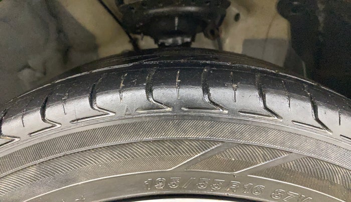 2016 Hyundai Elite i20 ASTA 1.4 CRDI, Diesel, Manual, 78,328 km, Right Front Tyre Tread