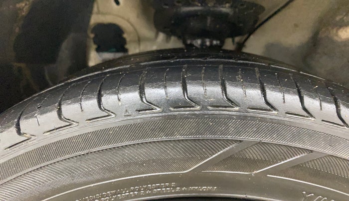 2016 Hyundai Elite i20 ASTA 1.4 CRDI, Diesel, Manual, 78,328 km, Left Front Tyre Tread