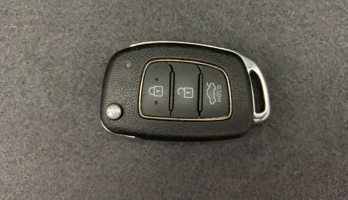 2022 Hyundai GRAND I10 NIOS SPORTZ 1.2 KAPPA VTVT, Petrol, Manual, 34,153 km, Key Close Up