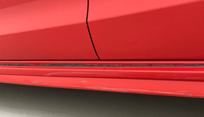 2017 Maruti Baleno ALPHA PETROL 1.2, Petrol, Manual, 54,207 km, Left running board - Minor scratches