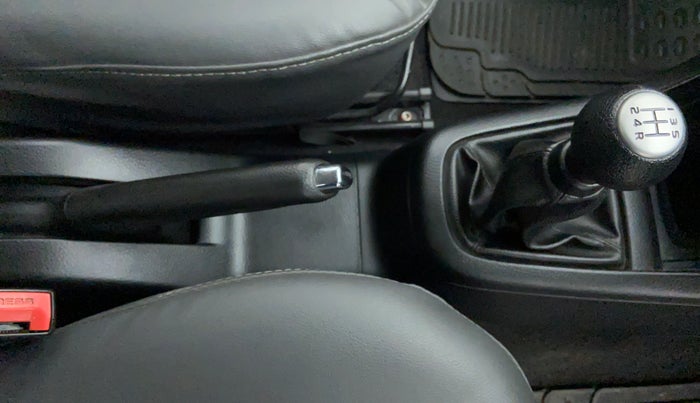 2012 Maruti Swift VDI, Diesel, Manual, 87,450 km, Gear Lever