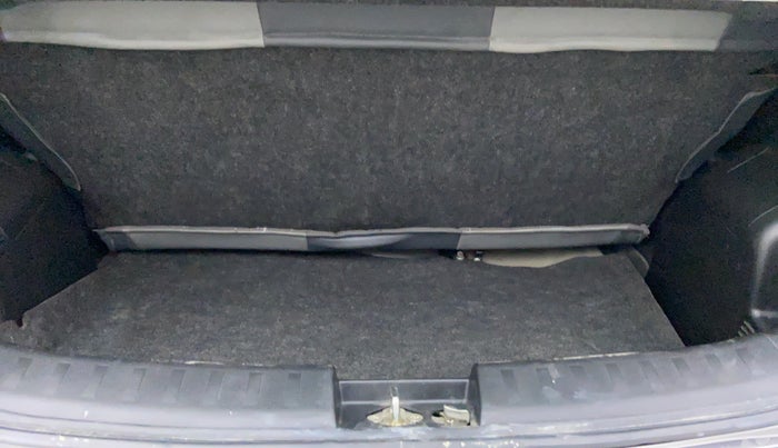2012 Maruti Swift VDI, Diesel, Manual, 87,450 km, Boot Inside